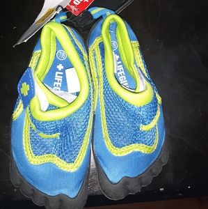 Kids activity shoes